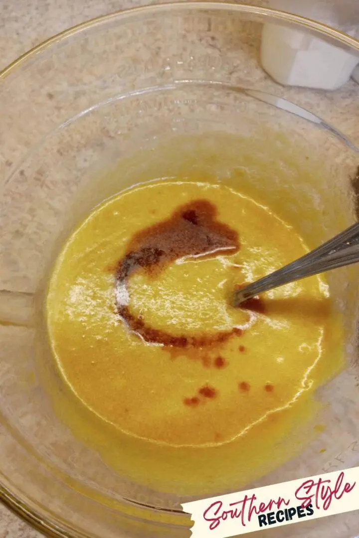 Add vanilla to apple mixture
